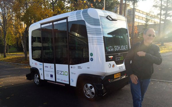 Robot bus in Hervanta Business Tampere