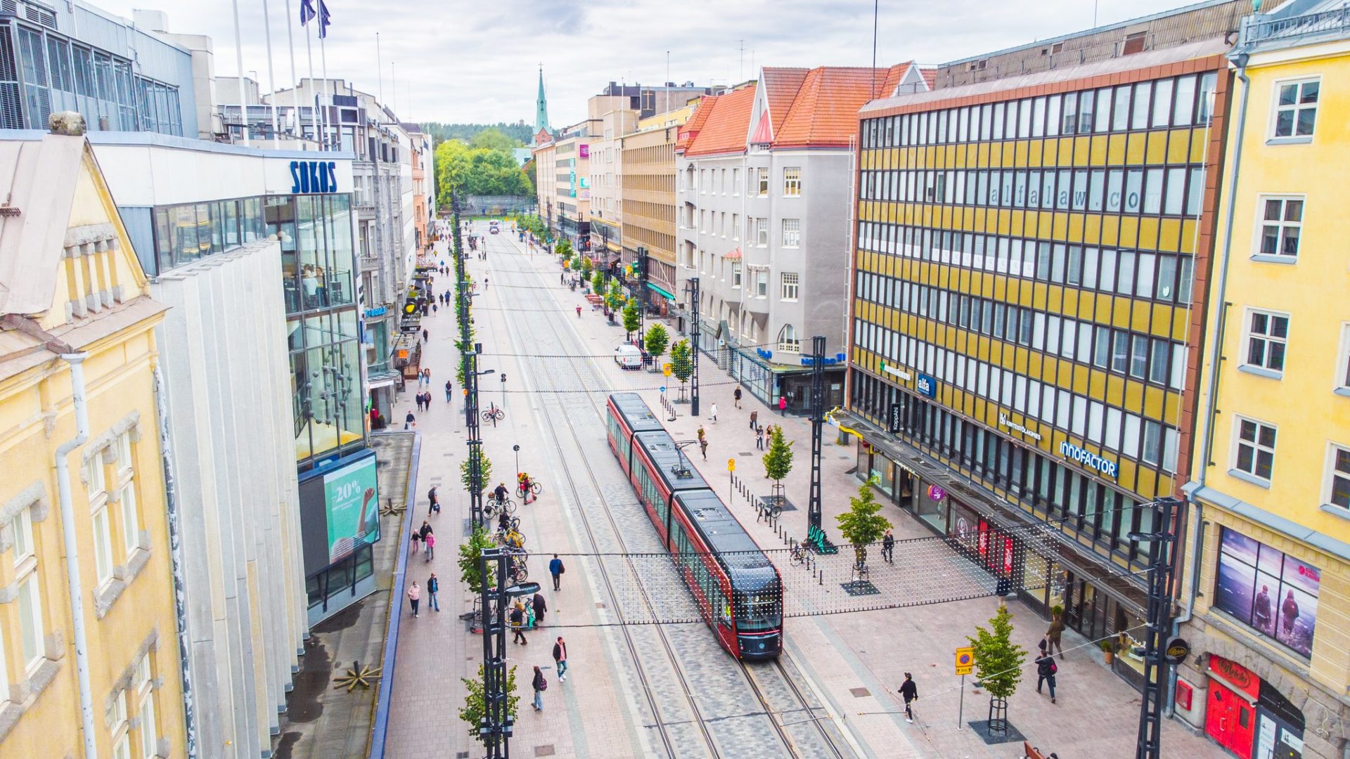 visit tampere hameenpuisto tramway drone views ratikka summer laura vanzo 1