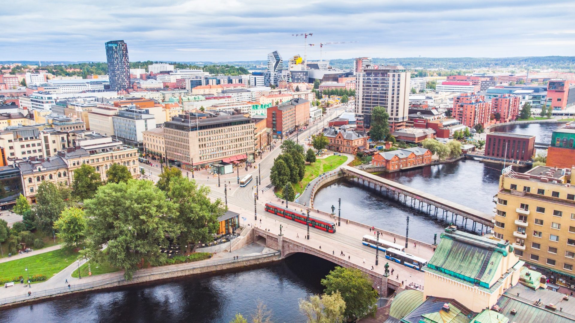 visit tampere hameenpuisto tramway drone views ratikka summer laura vanzo 8 5